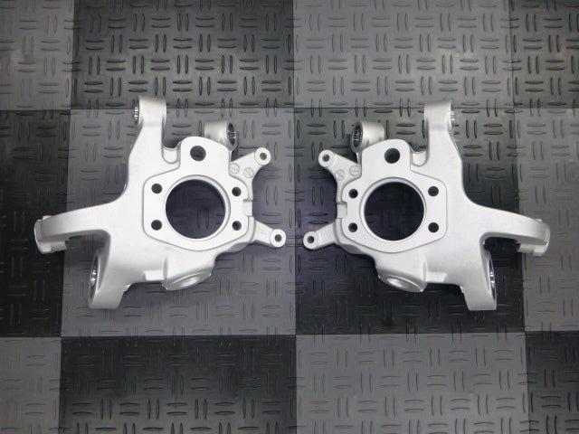 Brand new genuine Nissan Silvia s14/15, full pillowball rear knuckles